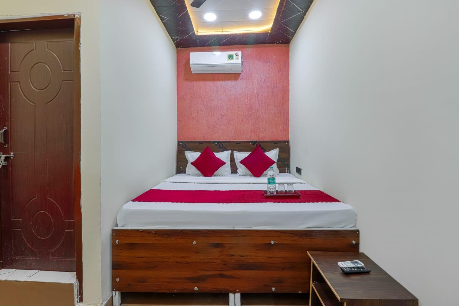 Hotel Krishna Priya Haridwār Extérieur photo