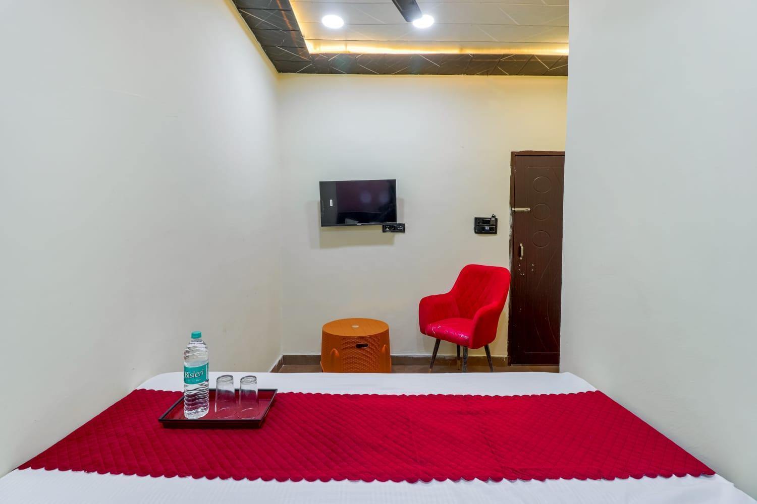 Hotel Krishna Priya Haridwār Extérieur photo