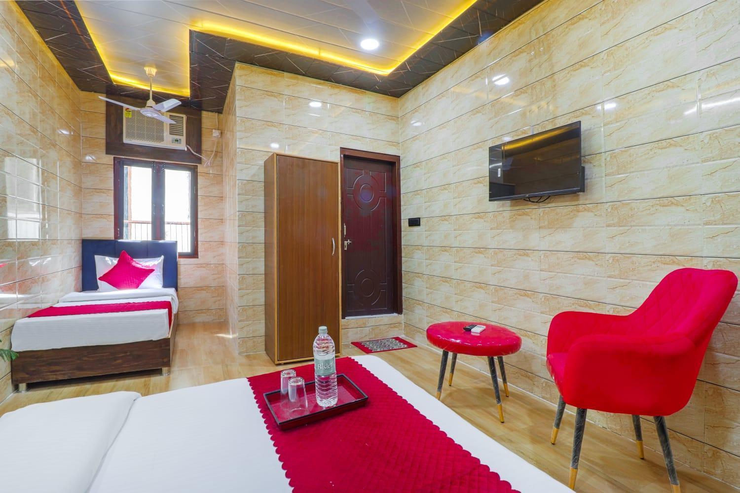 Hotel Krishna Priya Haridwār Extérieur photo