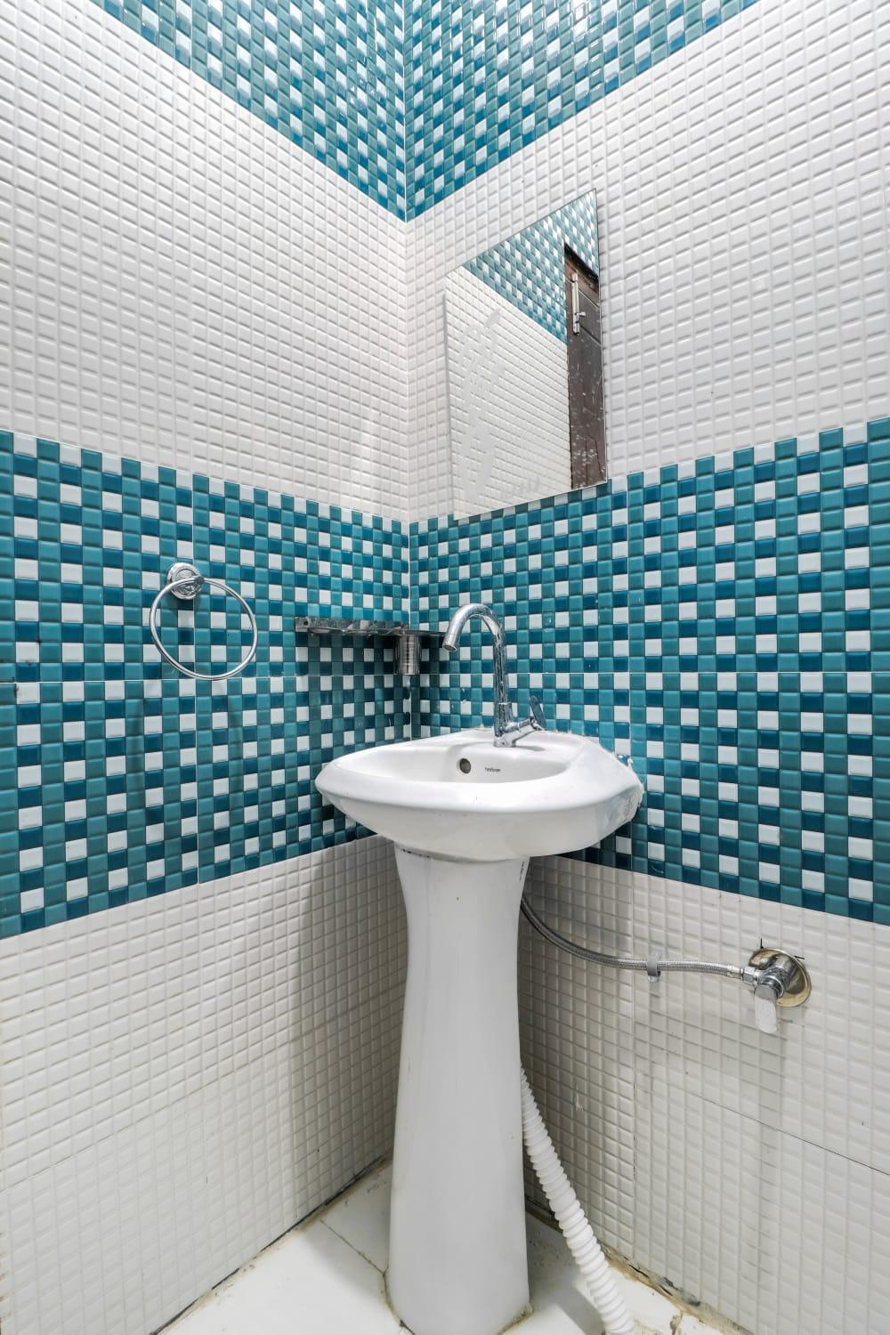 Hotel Krishna Priya Haridwār Extérieur photo
